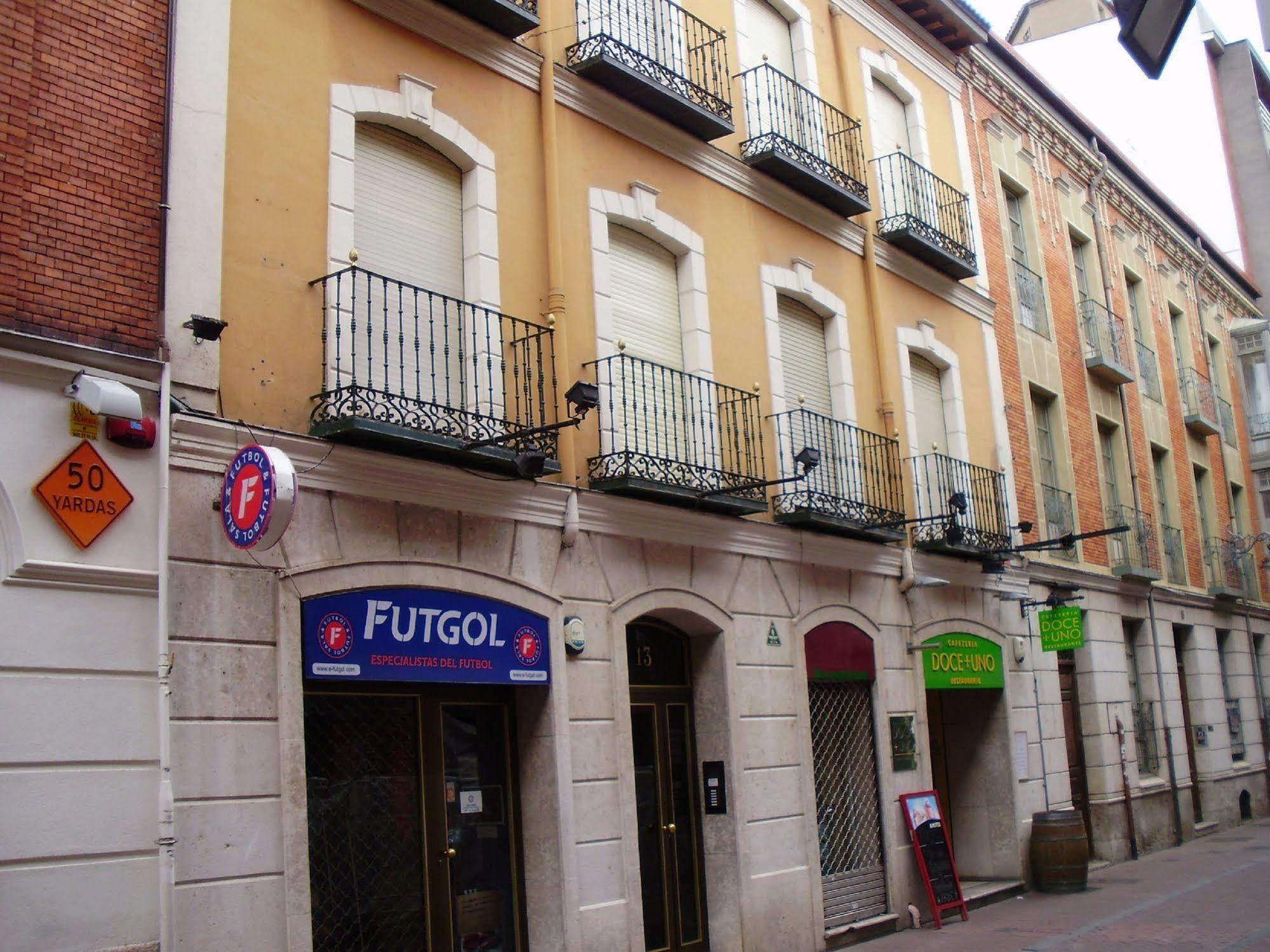 Apartamentos Boutique Catedral バリャドリド エクステリア 写真